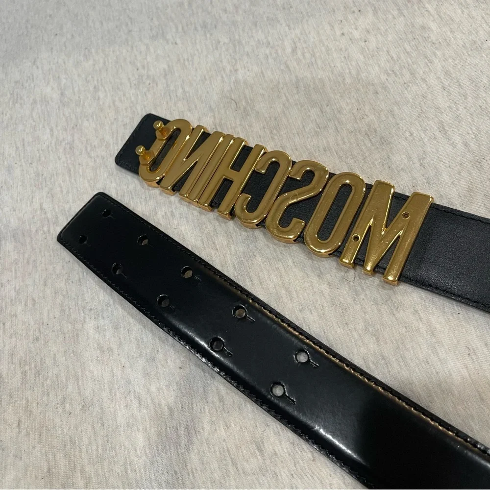 Authentic Moschino Black Leather Belt with Gold Logo Lettering - Size 40 - Picture 4 of 4